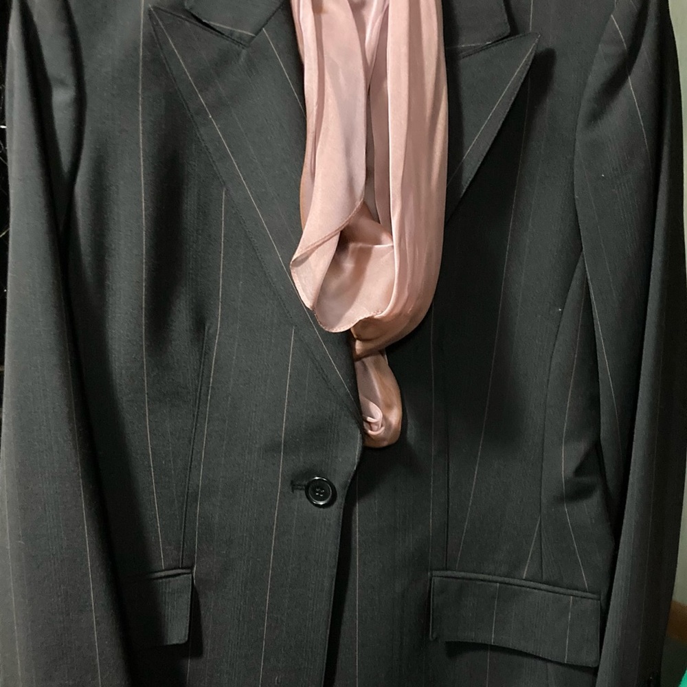 Anne Klein size 8 3 piece pantsuit